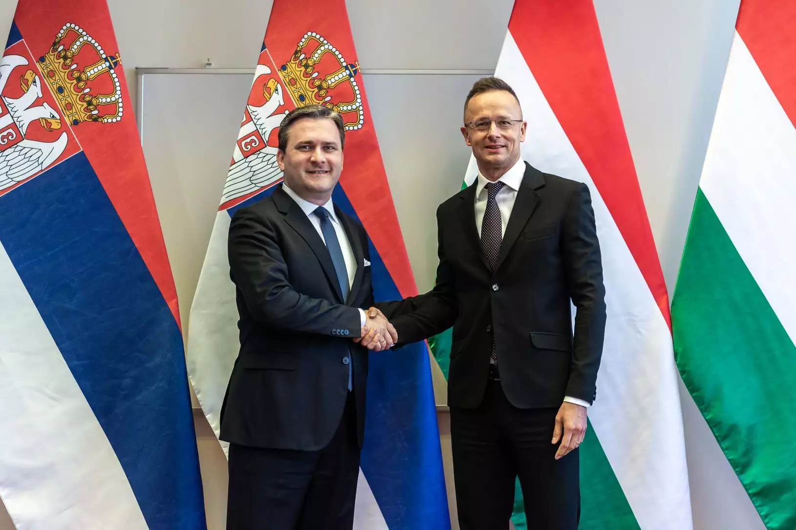 Péter Szijjártó Serbia