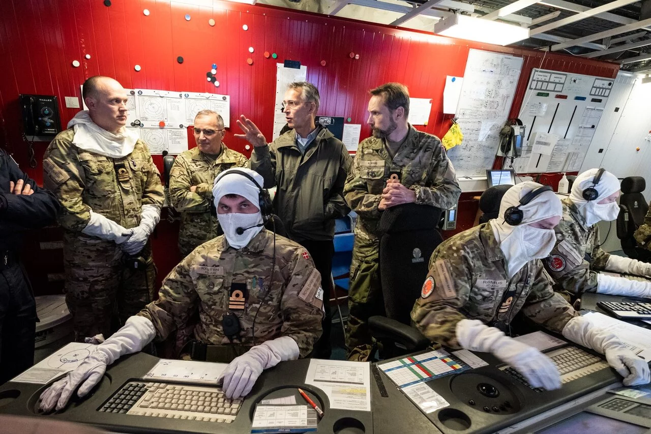 NATO soldiers command centre