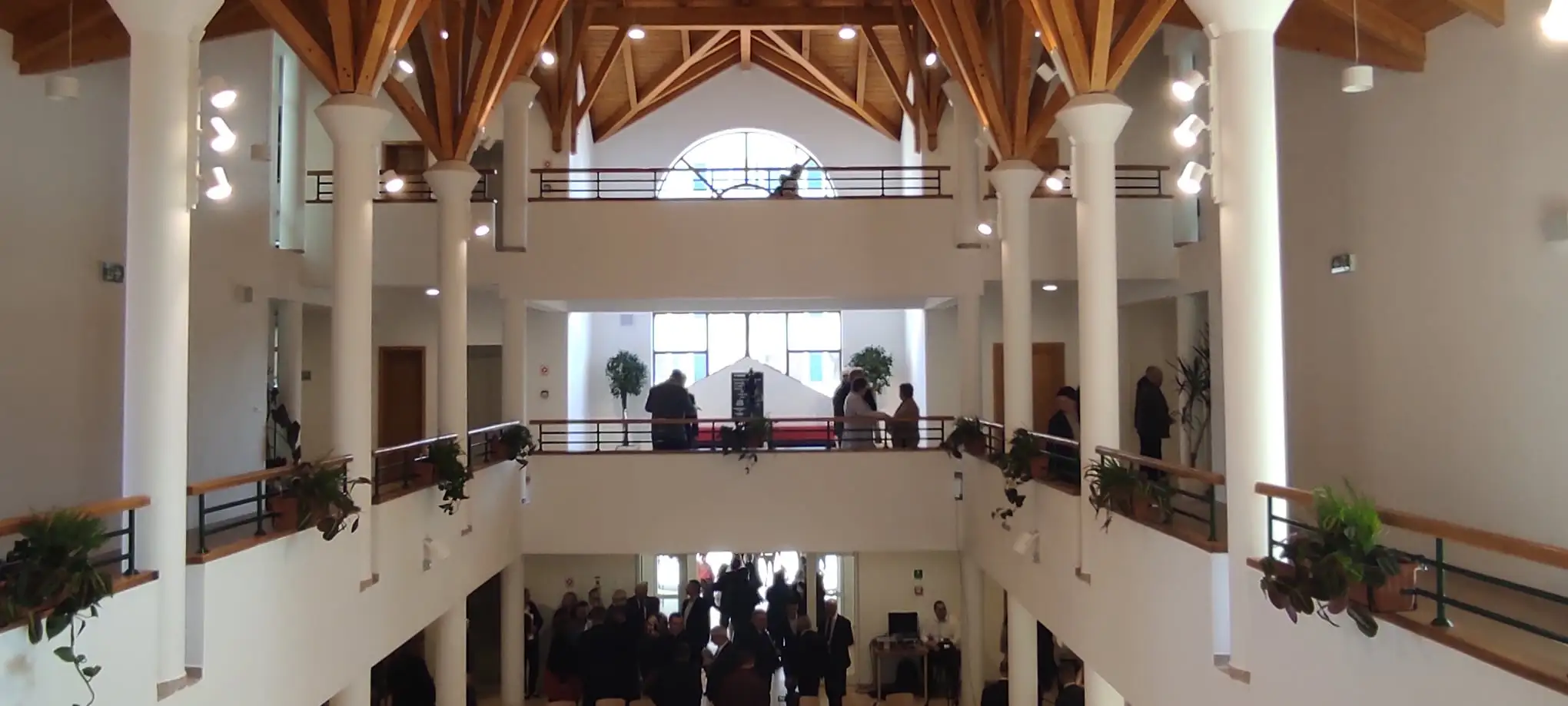 Ceiling Budapest Catholic school