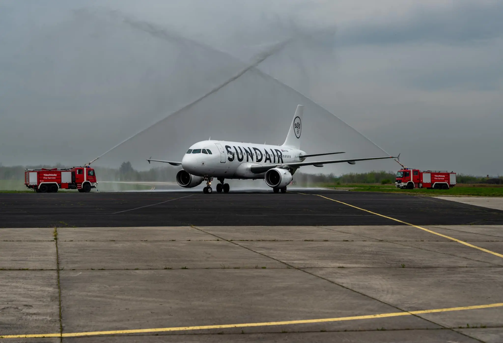 Airport Hungary Heviz Sundair