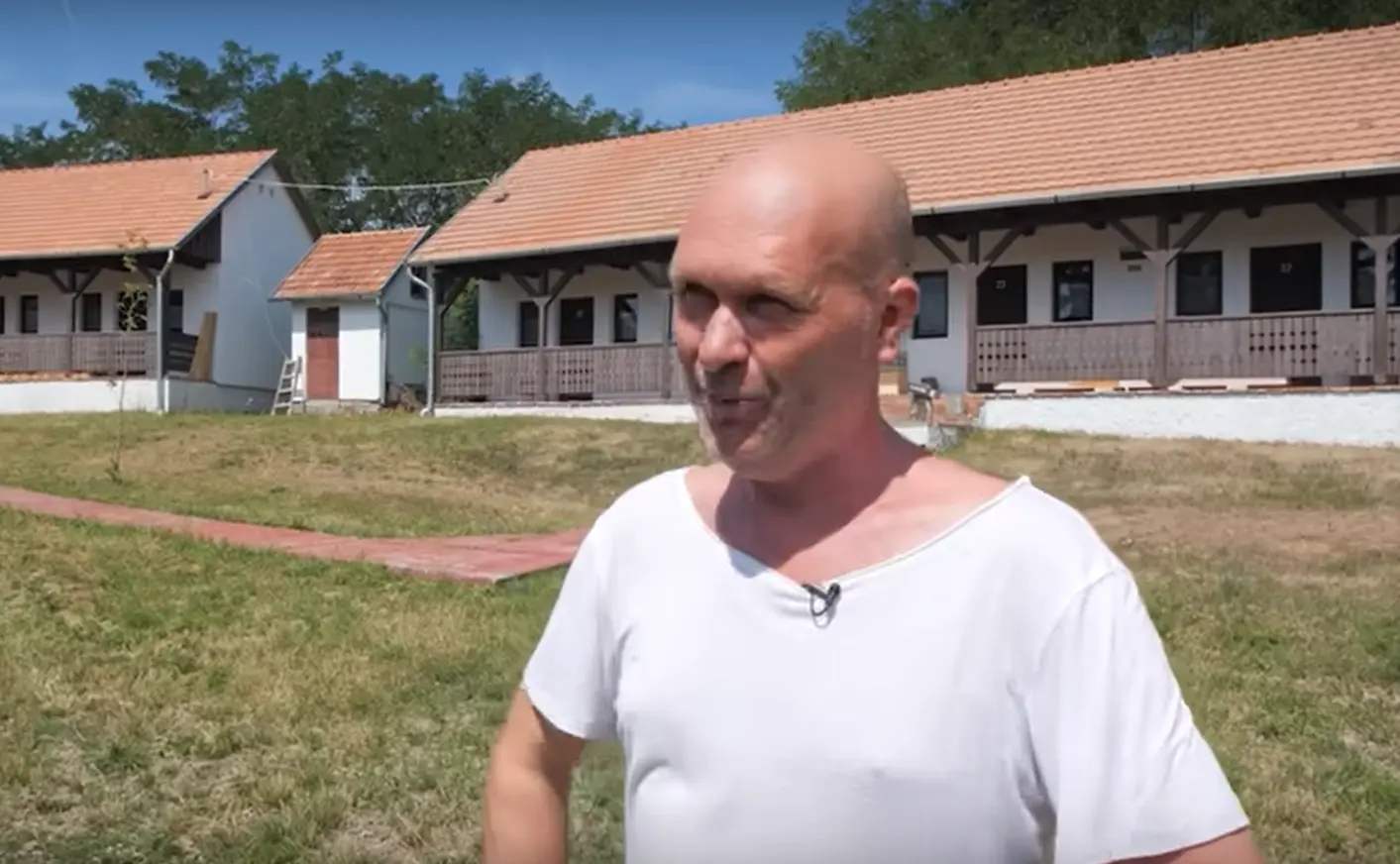 Here is how a Dutchman bought up an entire Hungarian village