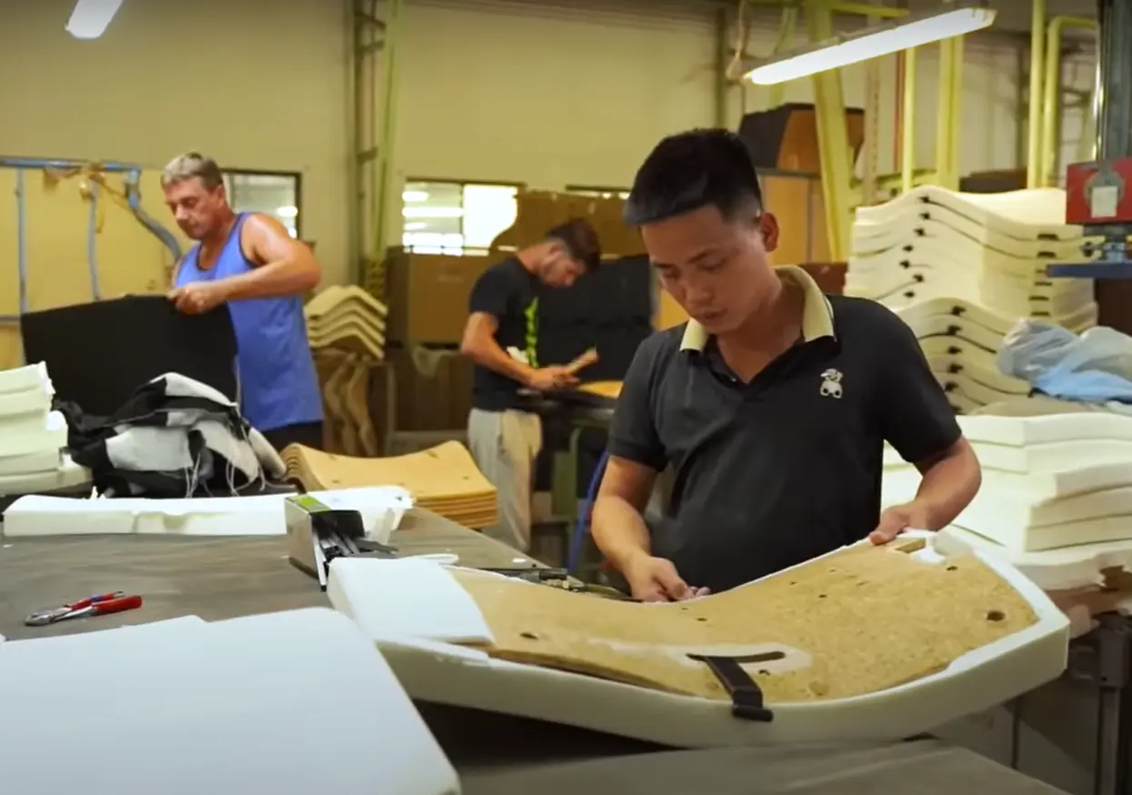 Hungarian workforce replaced by cheaper foreigners