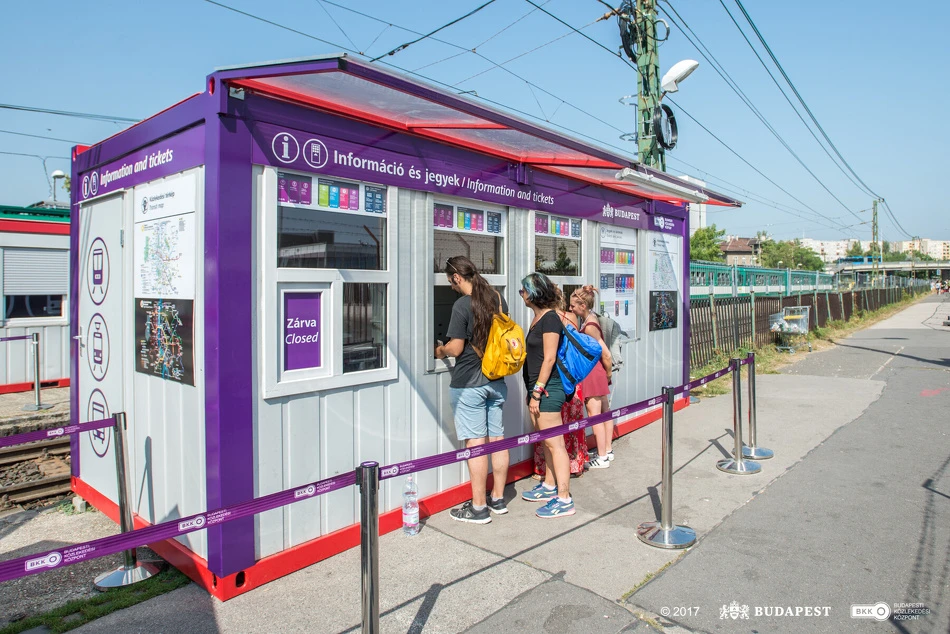 public transport to Sziget