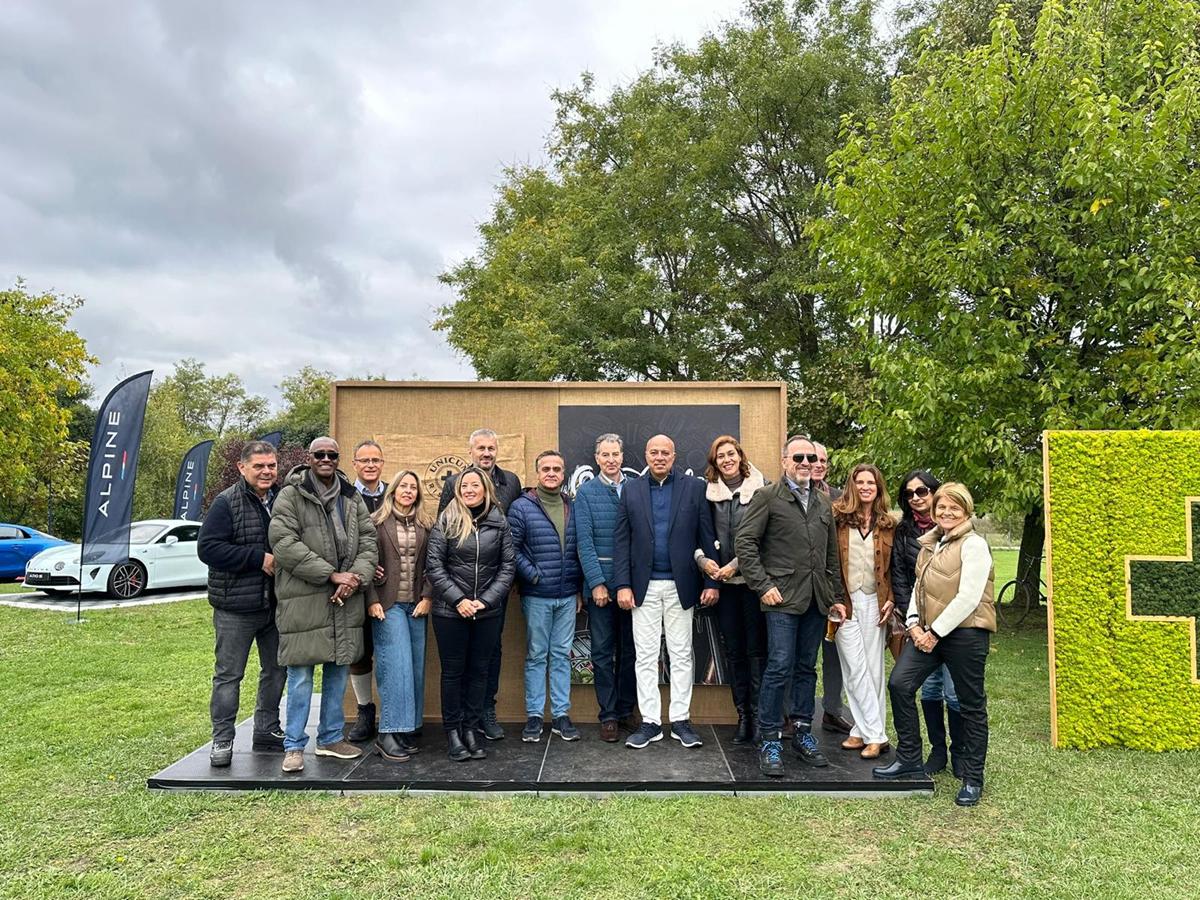 ambassadors la estancia