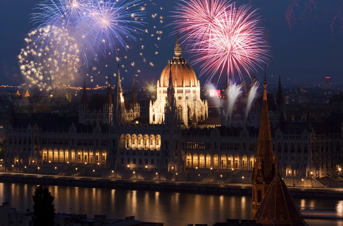 New Year's Eve in Budapest fireworks Parliament 20 august