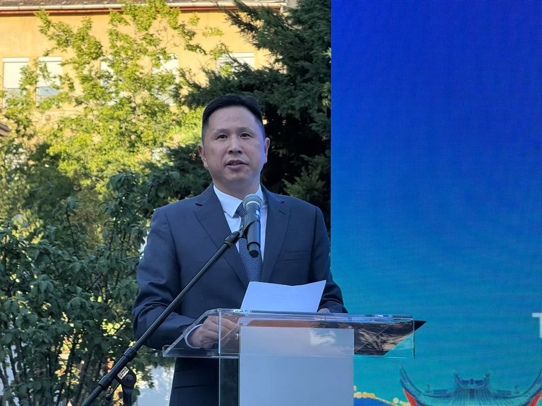 Ningbo cultural and tourism promotion event successfully held in Budapest (2)