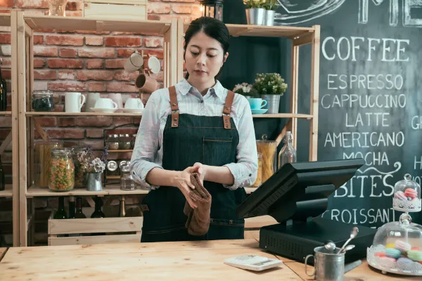 Tens of thousands could flood the Hungarian labour market: will guest workers be sent home?
