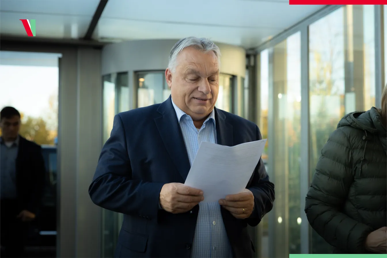 Key Hungarian tabloid acquired by Orbán-allied Indamedia just months before the elections