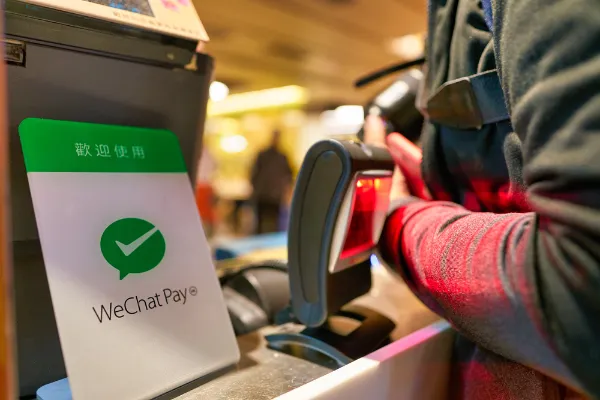 A simple payment solution used by one billion people is now being introduced in Hungary