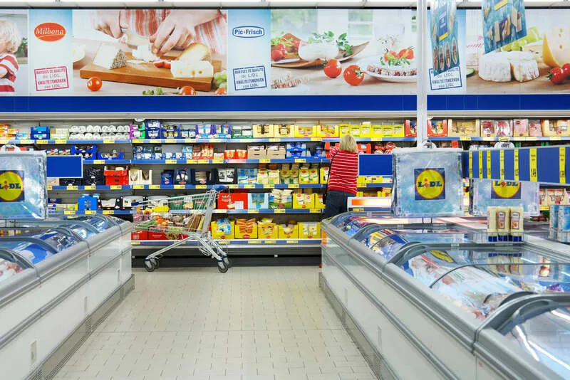 Innovation: Lidl launches mobile shops in Hungary!