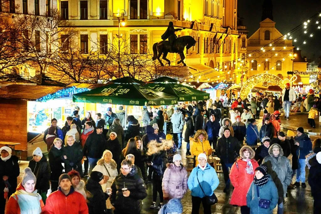 Fairytale Advent market and festive programmes begin today in Pécs, Hungary!