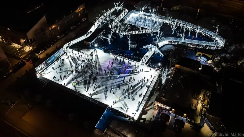 Skate in the sky: Budapest’s first double-decker ice rink opened! – photos